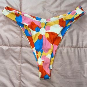 Aurelle Vibrant Bikini Bottoms | Never worn